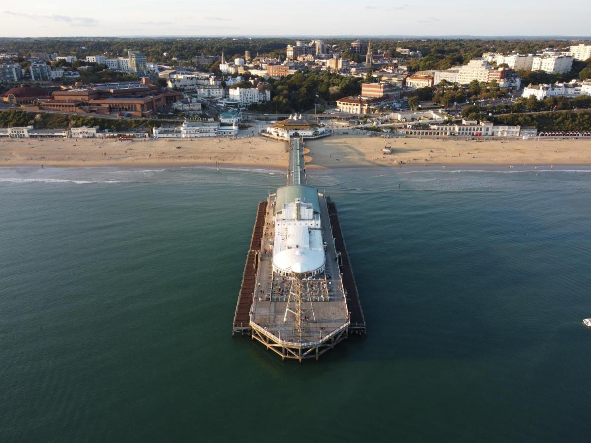 Apartamento Contemporary Two Bedroom Duplex - Secluded With Parking In A Prime Location Bournemouth